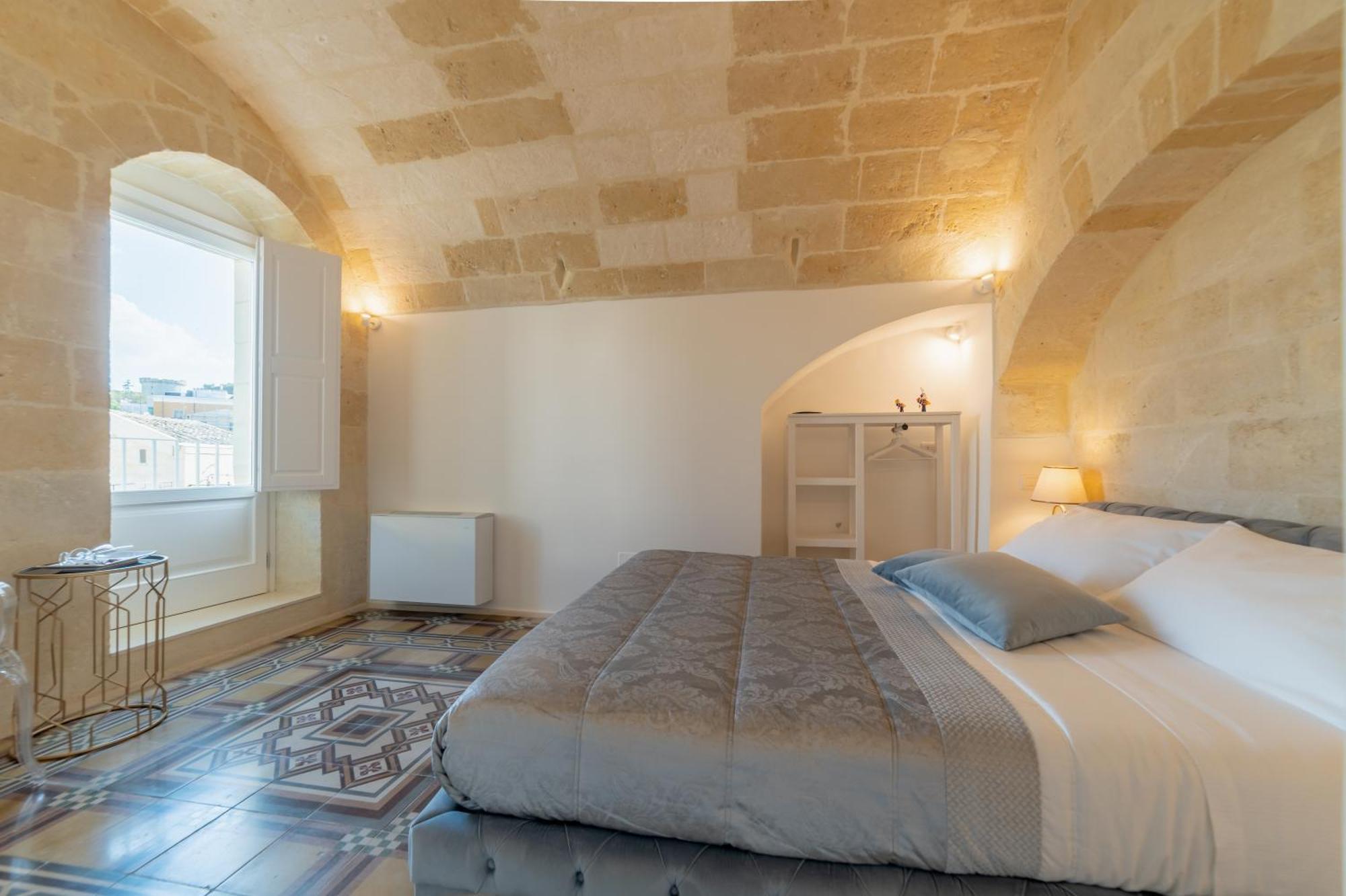 Palazzo Virgintino - Sassi Rooms Matera Phòng bức ảnh
